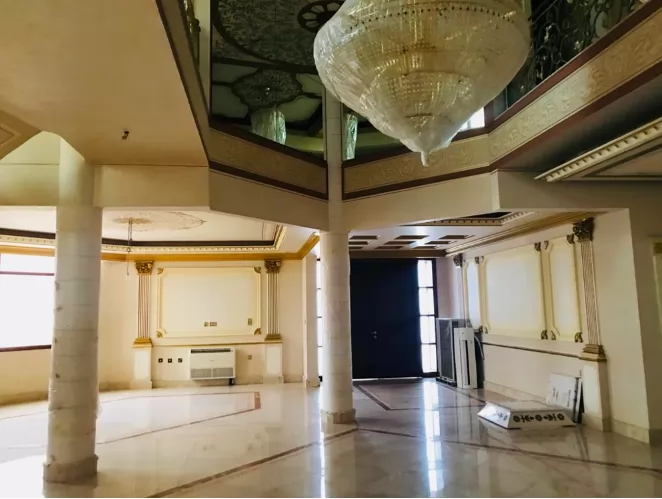 Residential Ready Property 7+ Bedrooms S/F Standalone Villa  for sale in Al Sadd , Doha #7703 - 1  image 